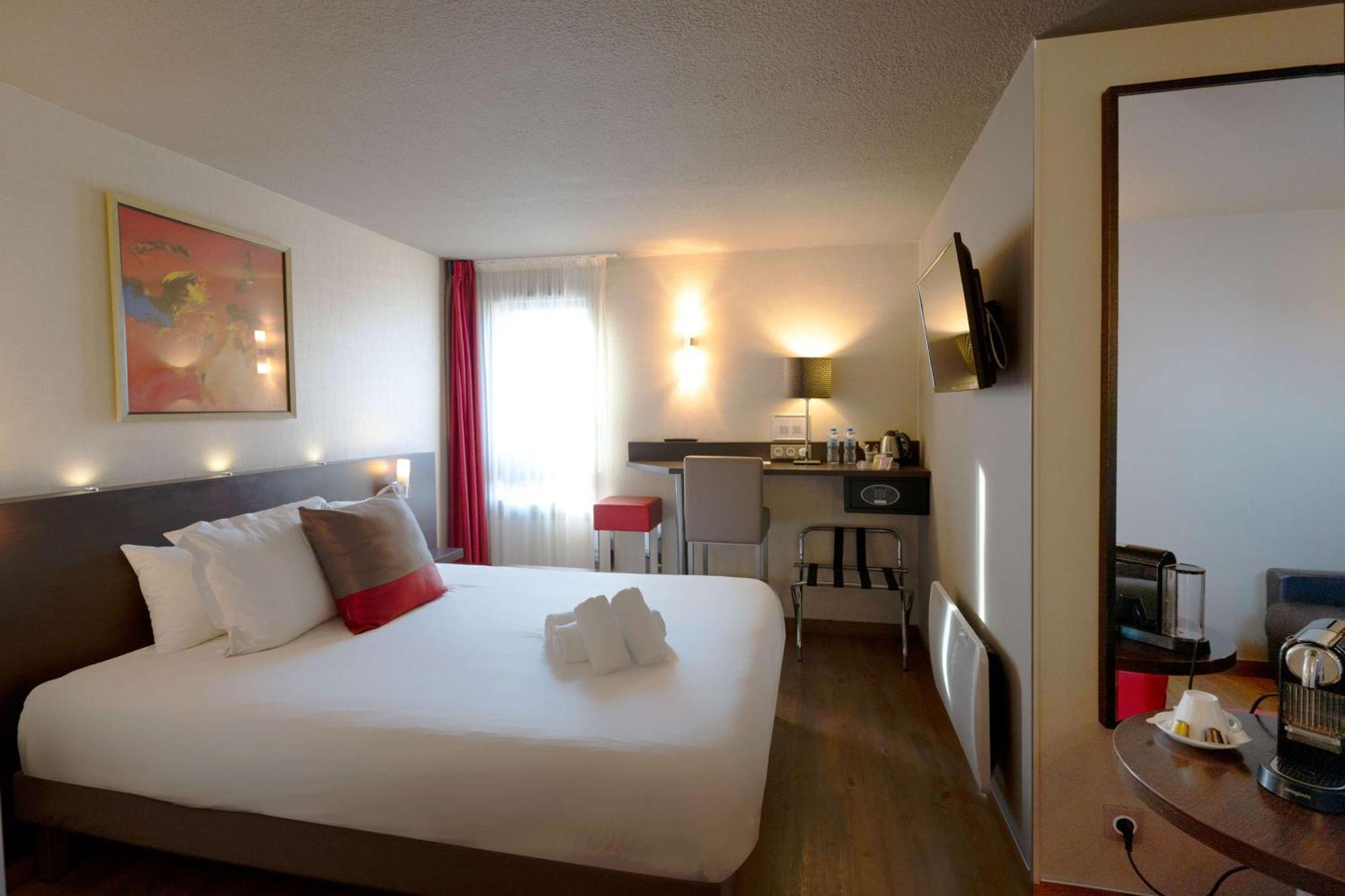Best Western L'Atelier 117 Maubeuge Exteriér fotografie
