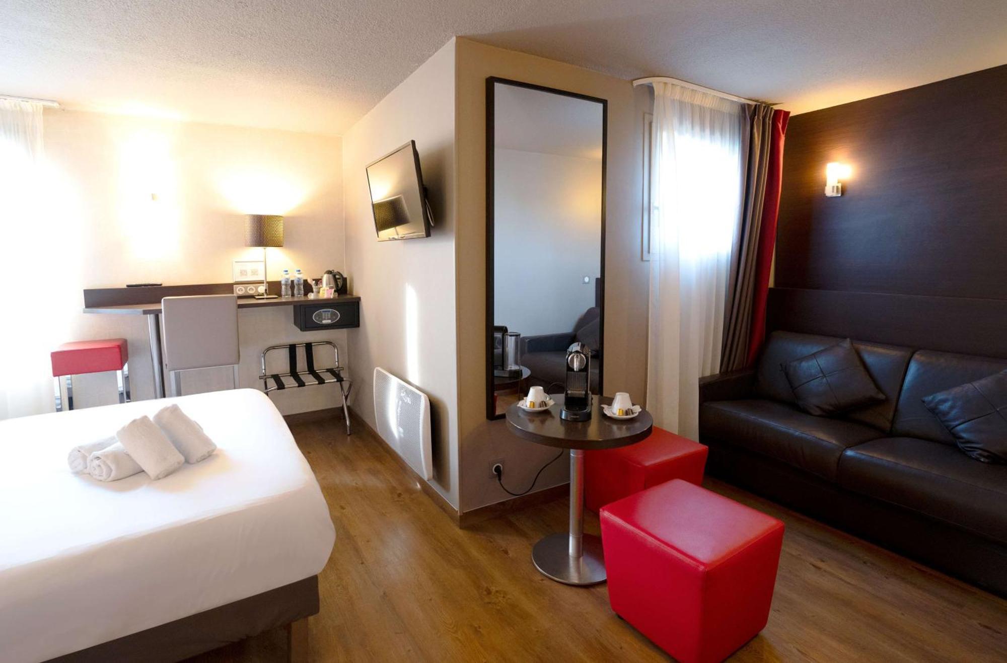 Best Western L'Atelier 117 Maubeuge Exteriér fotografie