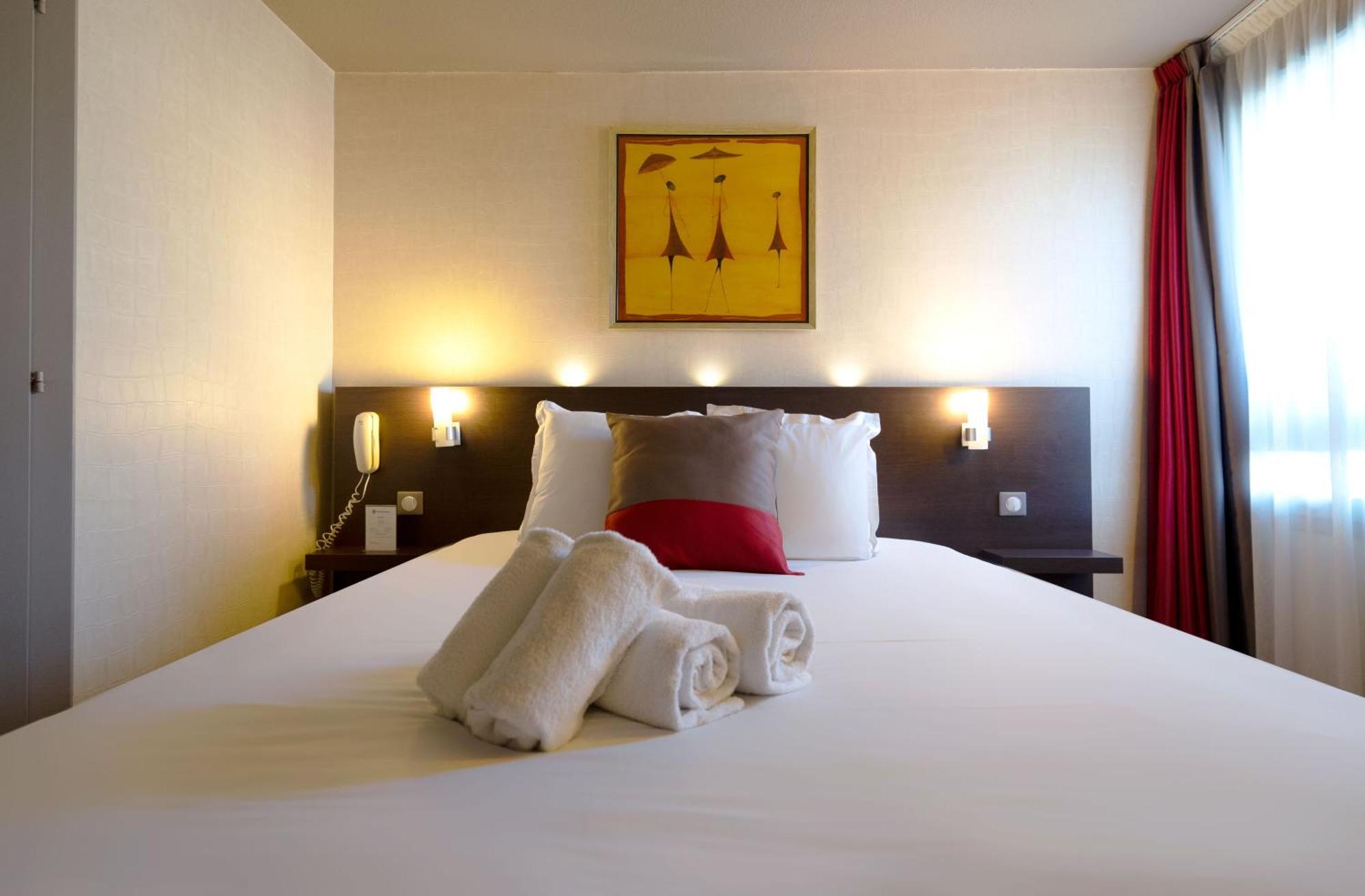 Best Western L'Atelier 117 Maubeuge Exteriér fotografie